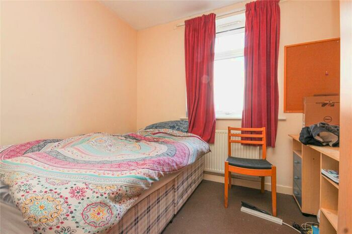 5 Bedroom Terraced House To Rent In Berry Lane, Horfield, Bristol, BS7