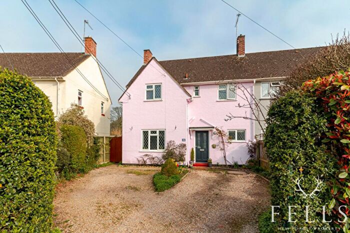 3 Bedroom End Of Terrace House For Sale In Hurst Road, Ringwood, BH24