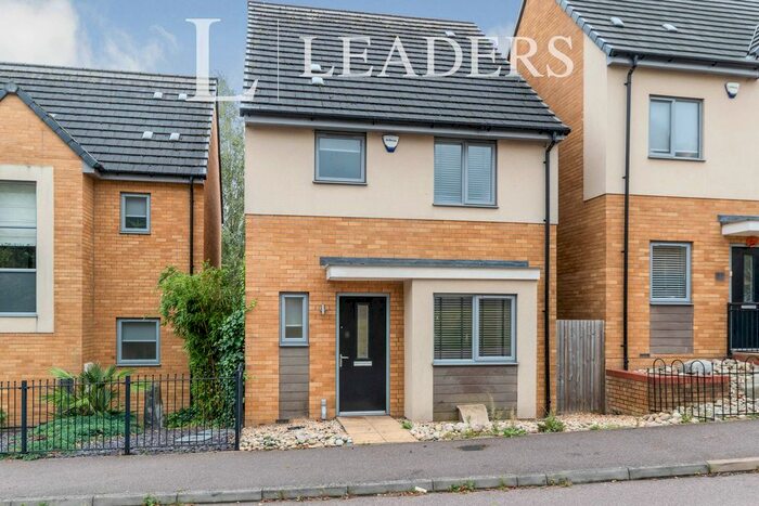 3 Bedroom Detached House To Rent In Glanville Crescent, Stevenage, SG1