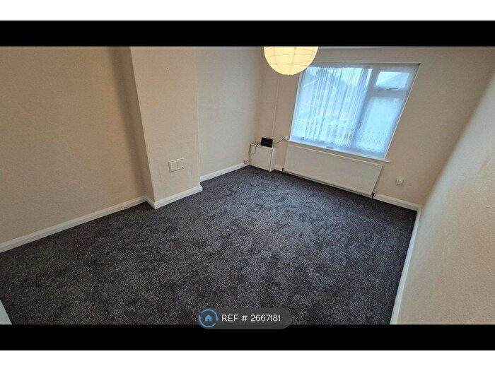 1 Bedroom Flat To Rent In Derby Road, Stapleford, Nottingham, NG9