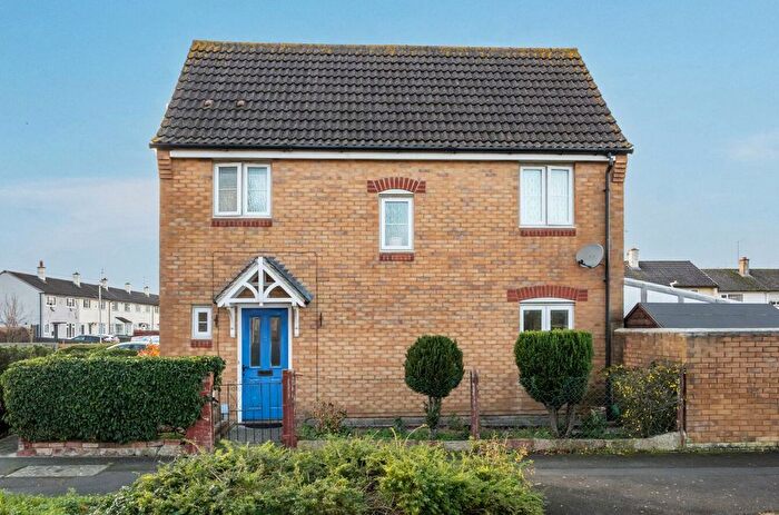 3 Bedroom End Terrace House For Sale In Horsham Road, Park South, Swindon, SN3