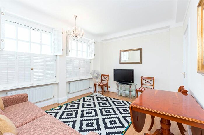1 Bedroom Flat To Rent In Ivor Court, Gloucester Place, NW1