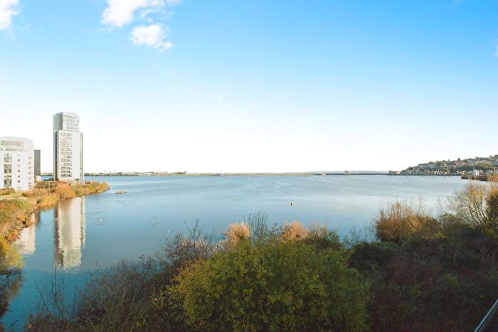 2 Bedroom Apartment To Rent In Watermark, Ferry Court, CF11