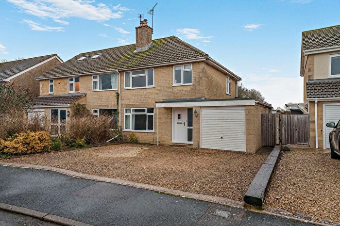 3 Bedroom Semi Detached House For Sale In Chesterton Park, Cirencester, Gloucestershire, GL7
