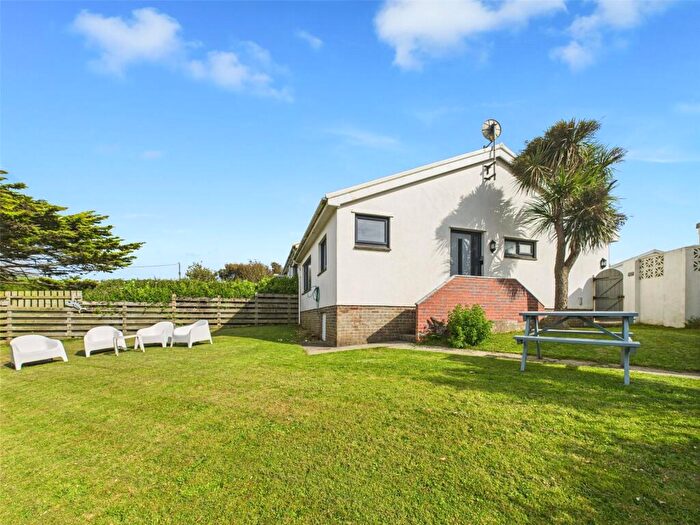 2 Bedroom Bungalow For Sale In Widemouth Bay, Bude, EX23