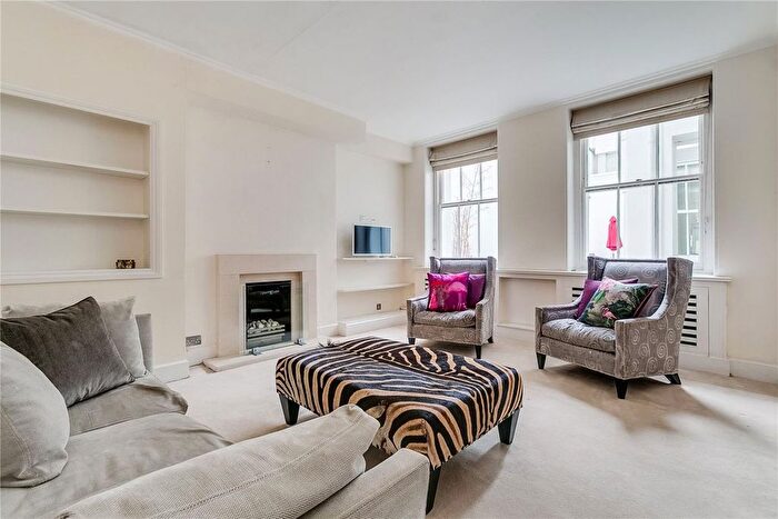 2 Bedroom Flat To Rent In Ennismore Gardens, South Kensington, SW7