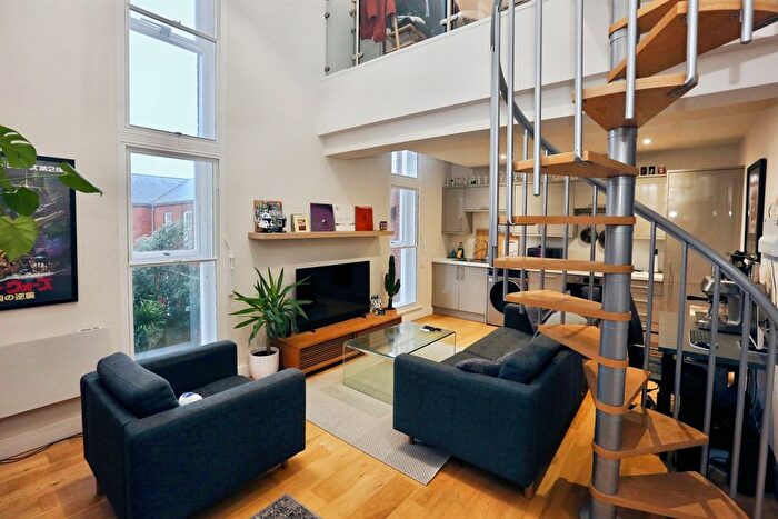 1 Bedroom Flat For Sale In Old Chapel Mews, Knowle, Fareham, PO17