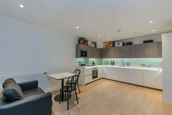 2 Bedroom Flat To Rent In Collins Building, Wilkinson Close, Cricklewood, London, NW2