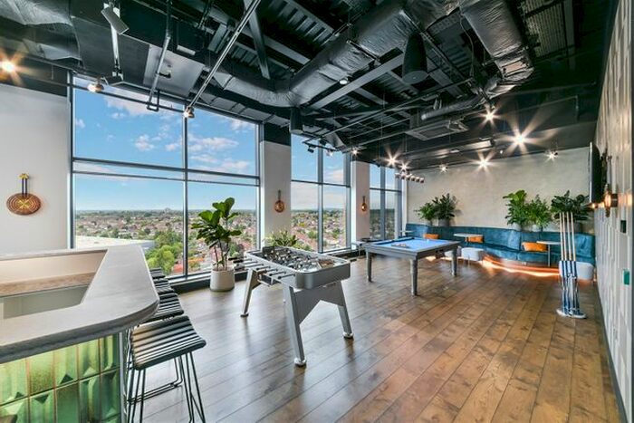 3 Bedroom Flat To Rent In Tillermans Court, Grenan Square, Greenford, UB6