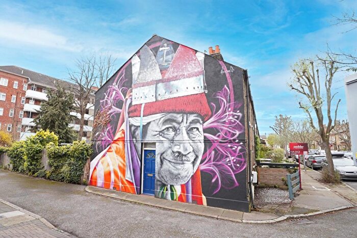 2 Bedroom Property For Sale In Lucas Road, Anerley, London, SE20