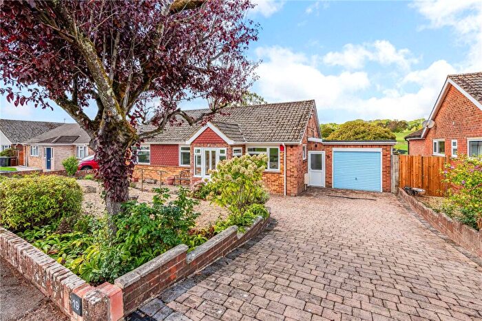 3 Bedroom Bungalow To Rent In Sunnydown Road, Winchester, Hampshire, SO22