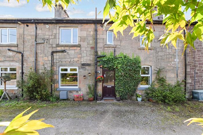 2 Bedroom Flat For Sale In The Square, Ashfield, FK15