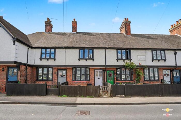 1 Bedroom Apartment For Sale In Baston Road, Bromley, Kent, BR2