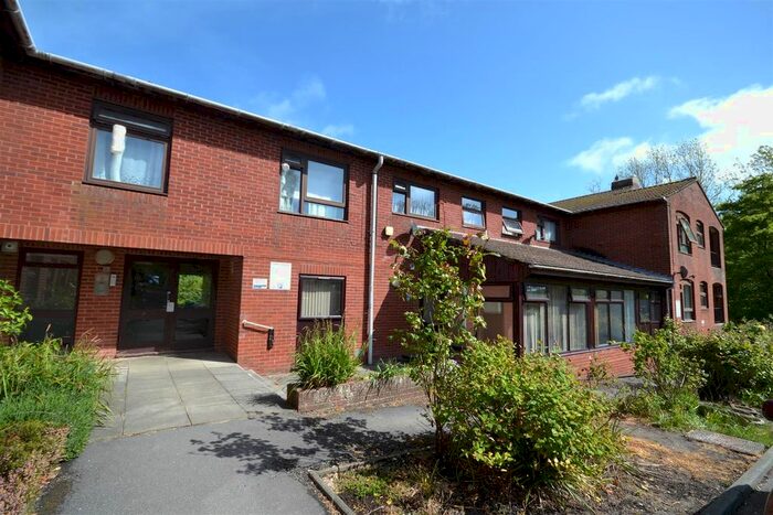 1 Bedroom Flat To Rent In Willow Glen, St Leonards On Sea, TN37