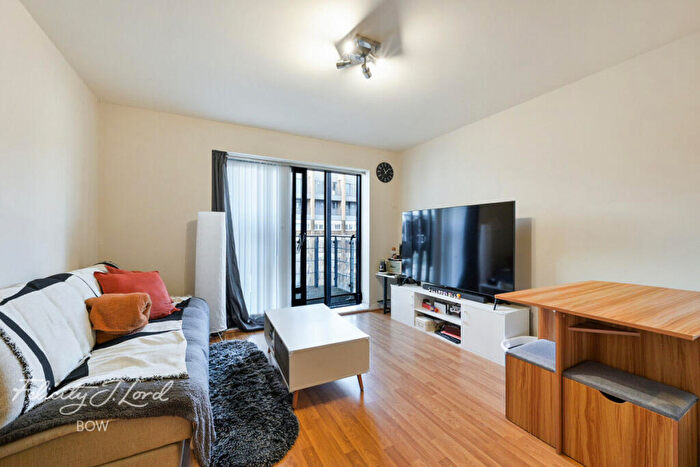 1 Bedroom Flat For Sale In Rushton Walk, London, E3