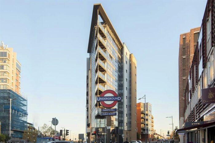 1 Bedroom Flat To Rent In Perth Road, Ilford, IG2