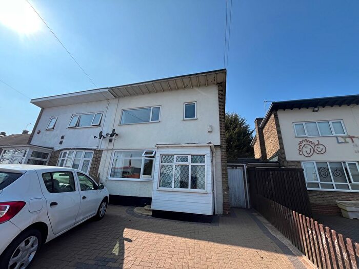 3 Bedroom Property To Rent In Garretts Green Lane, Birmingham, B33