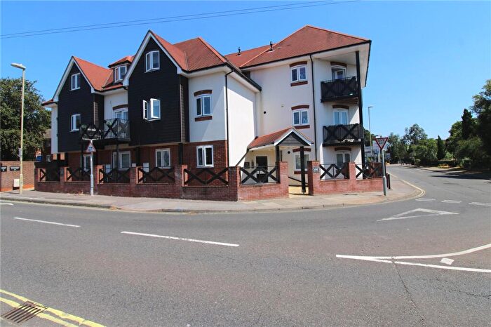 2 Bedroom Apartment For Sale In Trinity Street, Fareham, Hampshire, PO16