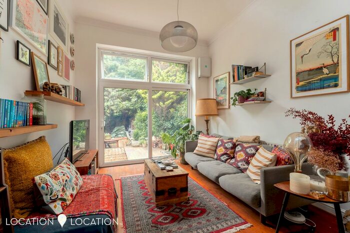 1 Bedroom End Of Terrace House To Rent In Lordship Park, London, N16