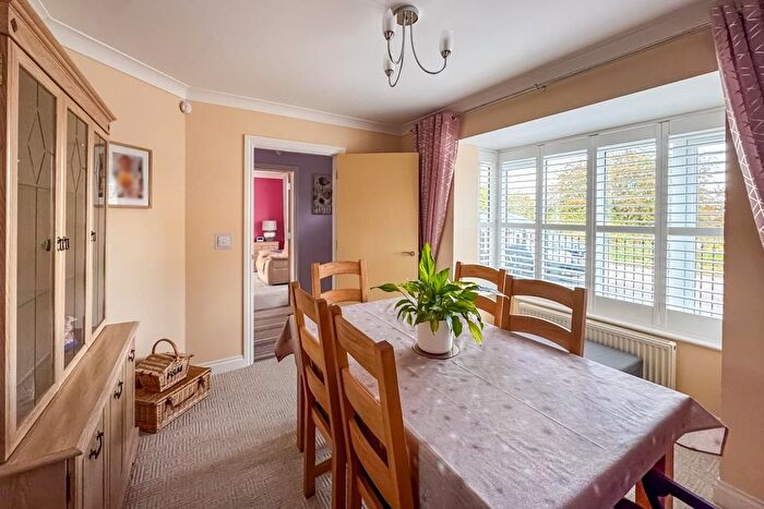 4 Bedroom Detached House For Sale In Stilwells, Rochford, SS4