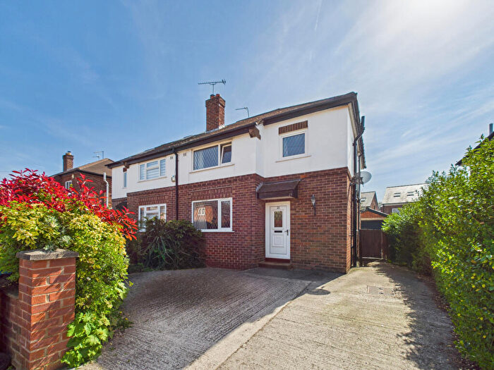 3 Bedroom Semi-Detached House To Rent In Knowsley Road, Hoole, Chester, CH2