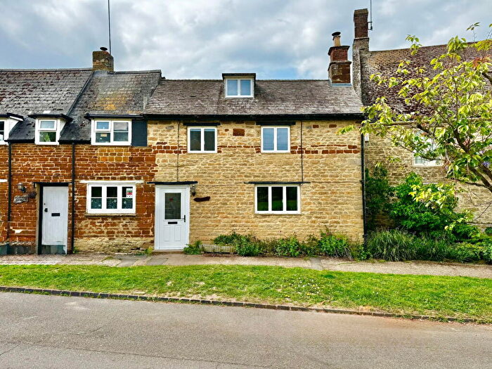 3 Bedroom Cottage For Sale In Manor Road, Sulgrave, Banbury, OX17