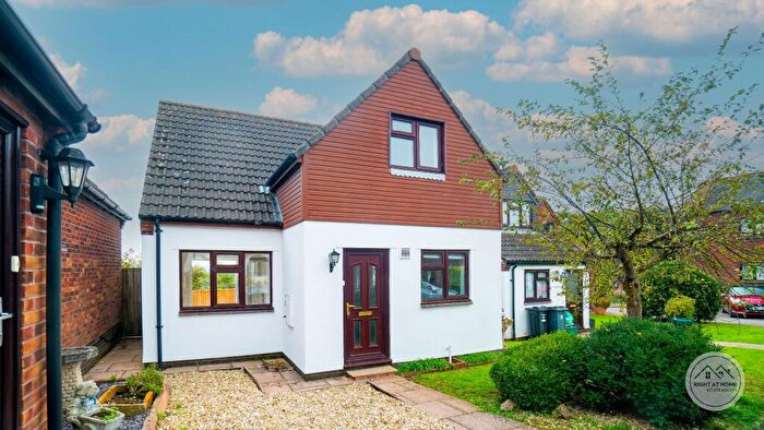 3 Bedroom End Of Terrace House For Sale In Longmeadow, Broadclyst, Exeter, EX5