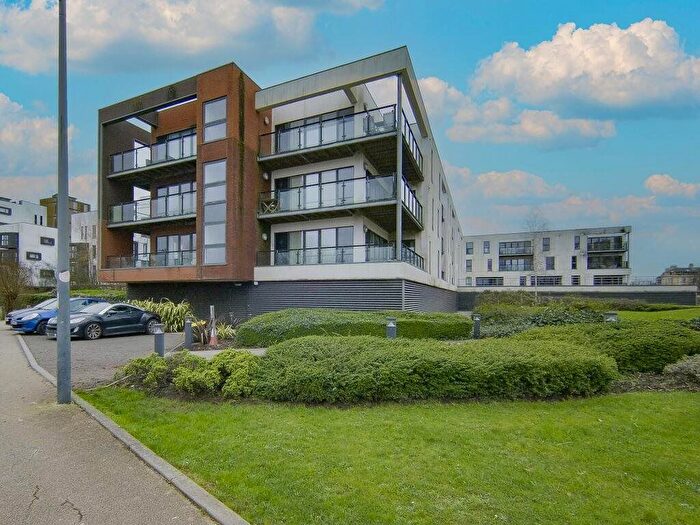 1 Bedroom Flat To Rent In Usk Way, Newport, NP20