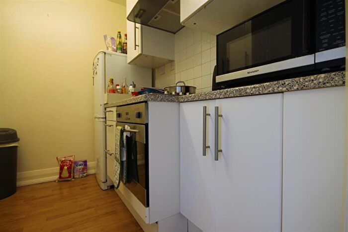 2 Bedroom Flat To Rent In Tanners Court, City Centre, NE1