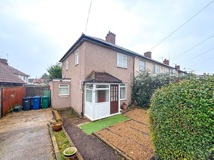 3 Bedroom End Of Terrace House To Rent In Dryfield Road, Edgware, HA8