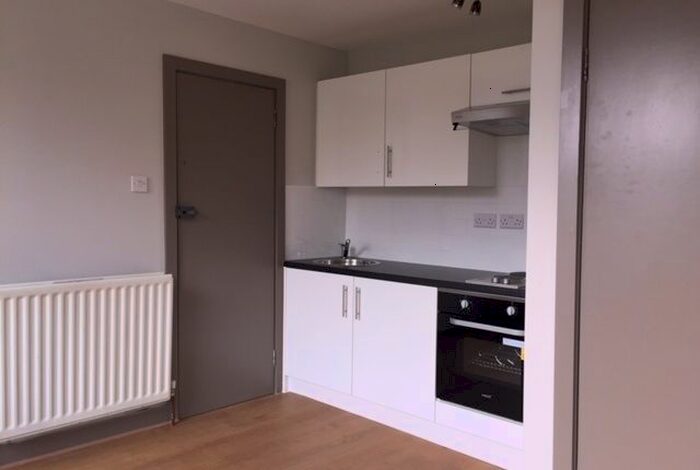 Studio To Rent In Hillfield Road, London, NW6