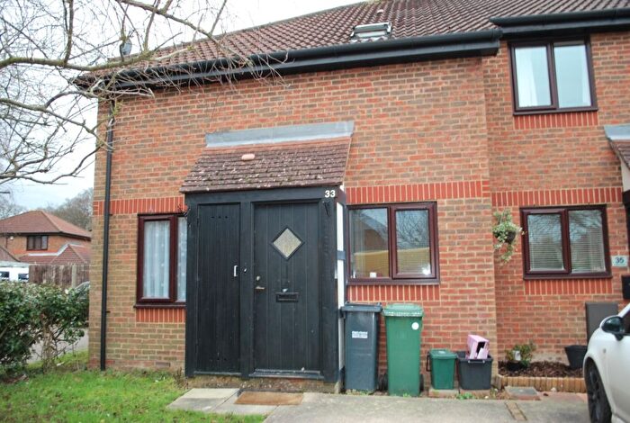 1 Bedroom End Of Terrace House To Rent In Copse Lane, Horley, RH6