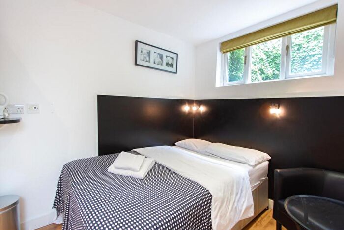 Studio To Rent In North Gower Street, Euston, London, NW1