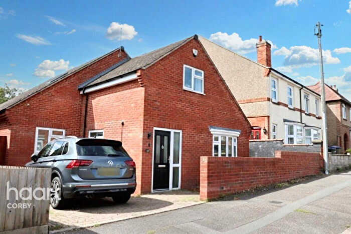 3 Bedroom Detached House For Sale In Neale Avenue, Kettering, NN16