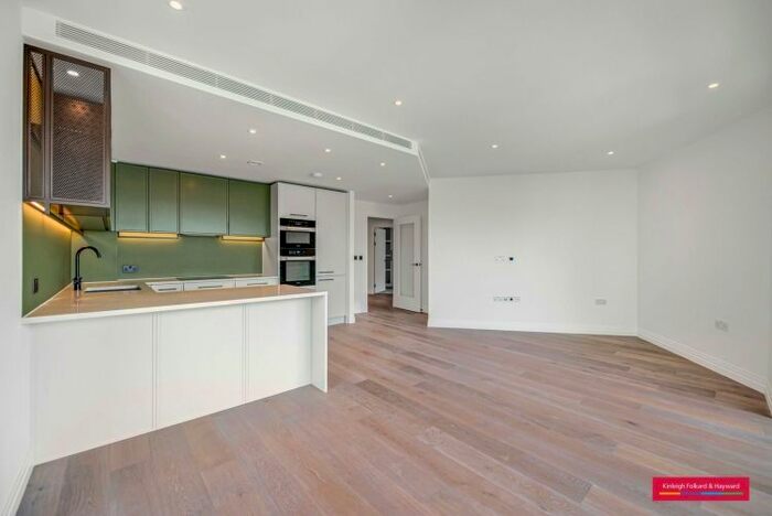 2 Bedroom Flat To Rent In Lockgate Road, London, SW6