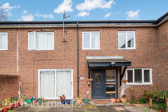 3 Bedroom Terraced House For Sale In Bob Marley Way, London, SE24