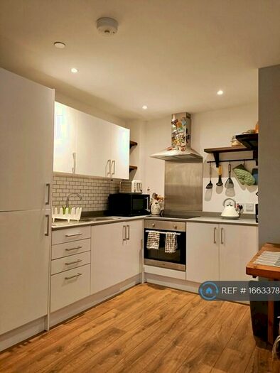 1 Bedroom Flat To Rent In Atlas Court, Bristol, BS2