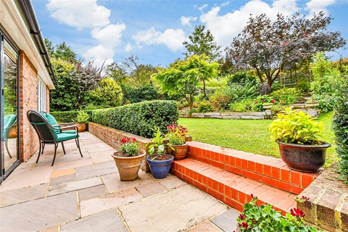 5 Bedroom Detached House For Sale In Lamberts Place, Horsmonden, Tonbridge, Kent, TN12