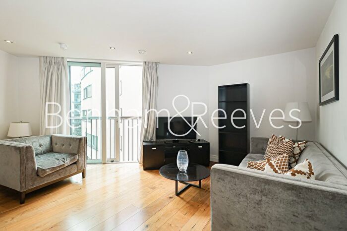 1 Bedroom Flat To Rent In Bridge Place, London, SW1V