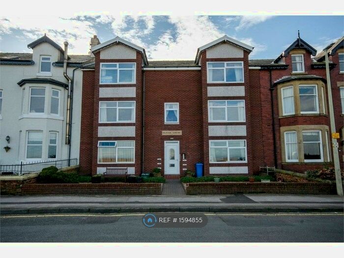 2 Bedroom Flat To Rent In Esplanade, Knott End On Sea, FY6