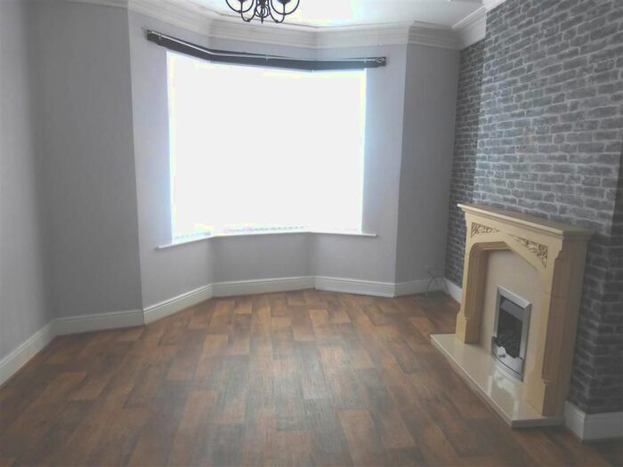 3 Bedroom End Of Terrace House To Rent In Colwyn Road, Hartlepool, TS26
