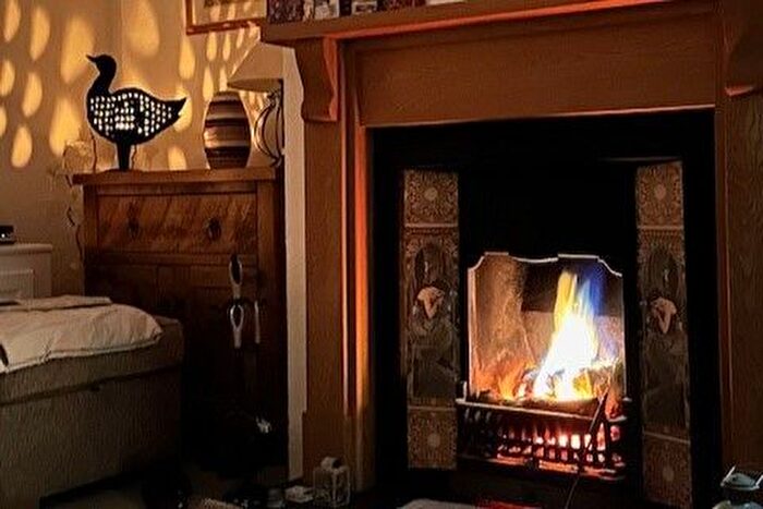 2 Bedroom Cottage For Sale In Lake View, Belmont, Bolton, BL7