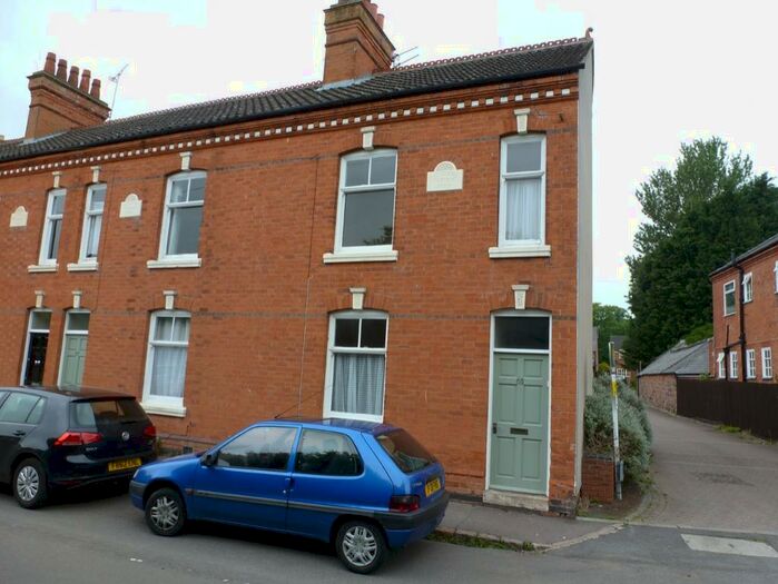 2 Bedroom End Of Terrace House To Rent In Town Green Street Rothley Leicester, LE7