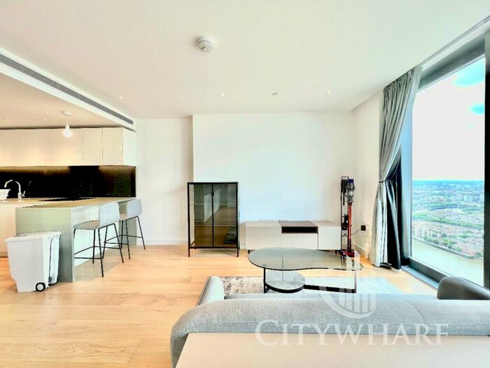 Apartment To Rent In Marsh Wall, London, E14