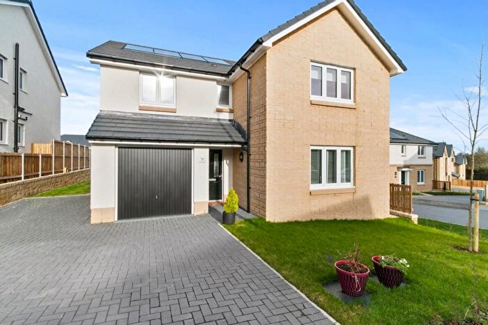 4 Bedroom Detached House For Sale In Speirston Avenue, Barrhead, G78