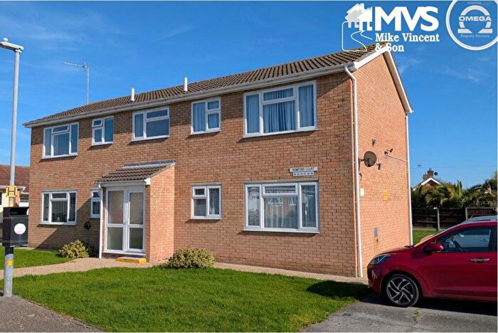 1 Bedroom Flat For Sale In Romford Court, Fairlop Close, Clacton-on-Sea, CO15