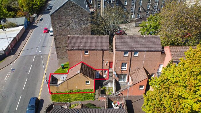 2 Bedroom Flat For Sale In Eden Terrace, Dundee, DD4
