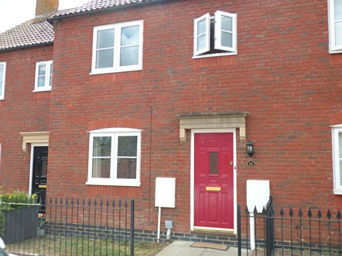3 Bedroom Terraced House To Rent In Oxfield Park Drive, Milton Keynes, MK19