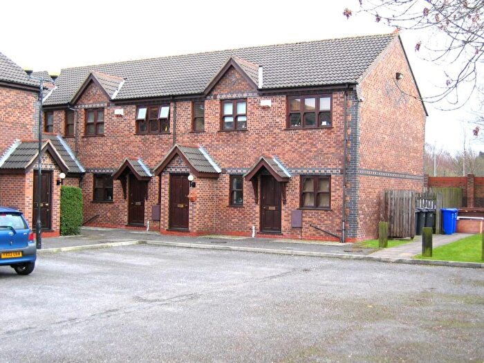 1 Bedroom Apartment To Rent In Elladene Park, Chorlton, M21