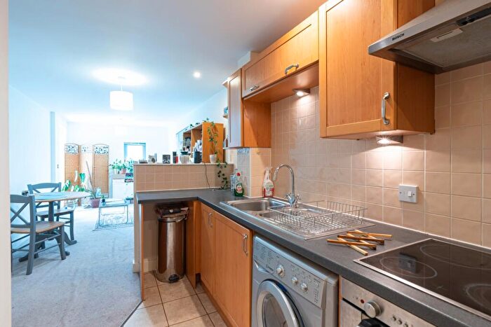 1 Bedroom Apartment To Rent In Woodin's Way, Oxford, Oxfordshire, OX1